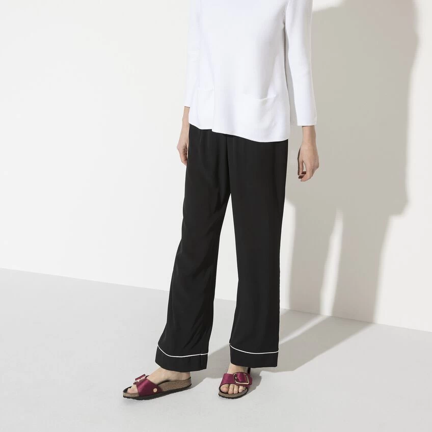 Birkenstock Madrid Big Buckle Rivet Logo Velvet 5 Birkenstock Madrid Big Buckle Rivet Logo Velvet - Image 3