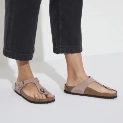 Birkenstock Gizeh Nubuck Leather -Sandal Style Shop 1024024 f closeup f