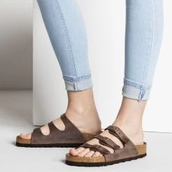 Birkenstock Florida Oiled Leather 14 Birkenstock Florida Oiled Leather -Sandal Style Shop 53901 f closeup f